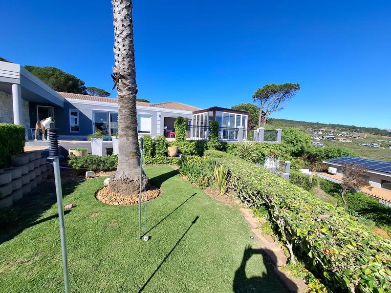 To Let 4 Bedroom Property for Rent in Dennegeur Western Cape